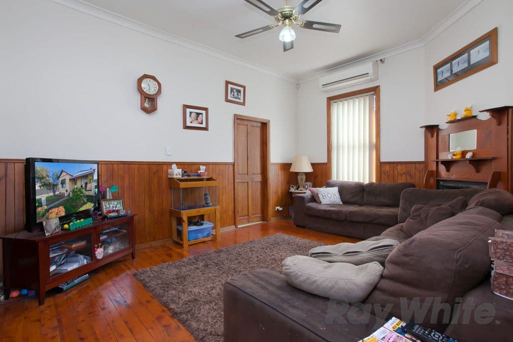 17 Platt Street, WARATAH NSW 2298, Waratah - Thumbnail 2
