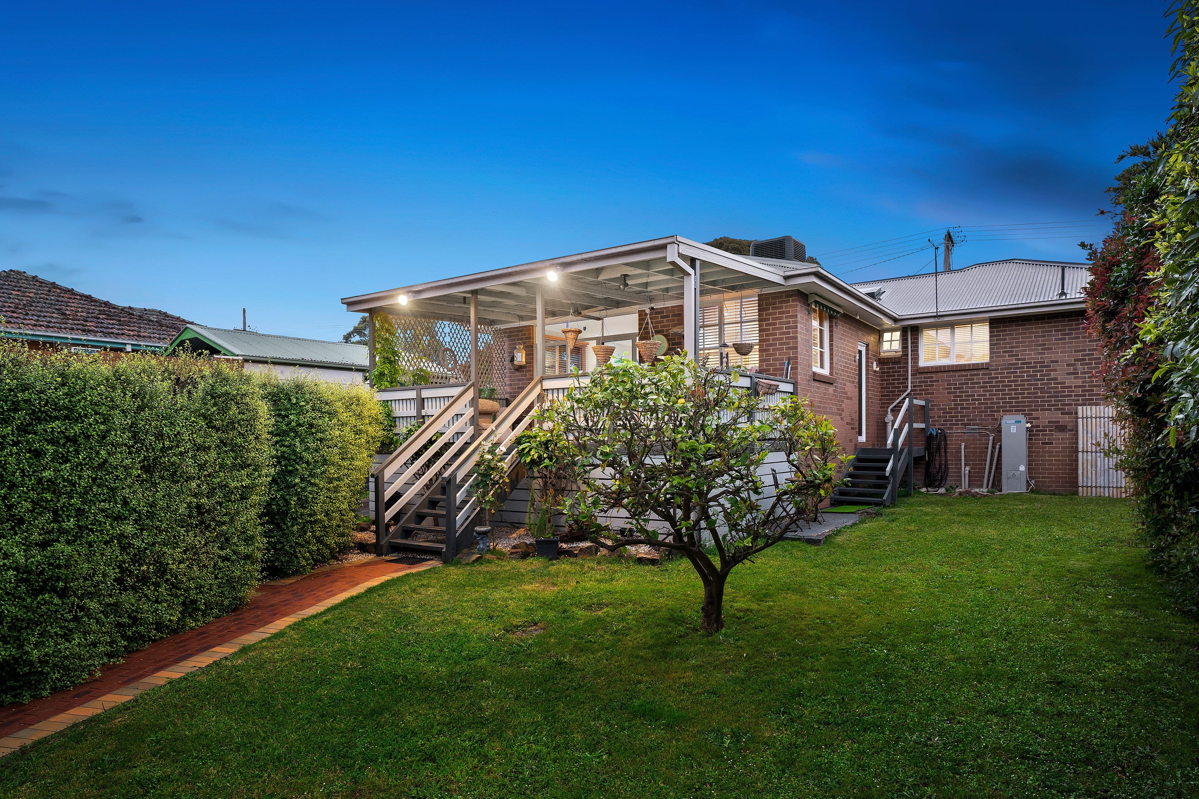 37 Linda Crescent, Ferntree Gully VIC 3156, Ferntree Gully - Thumbnail 2