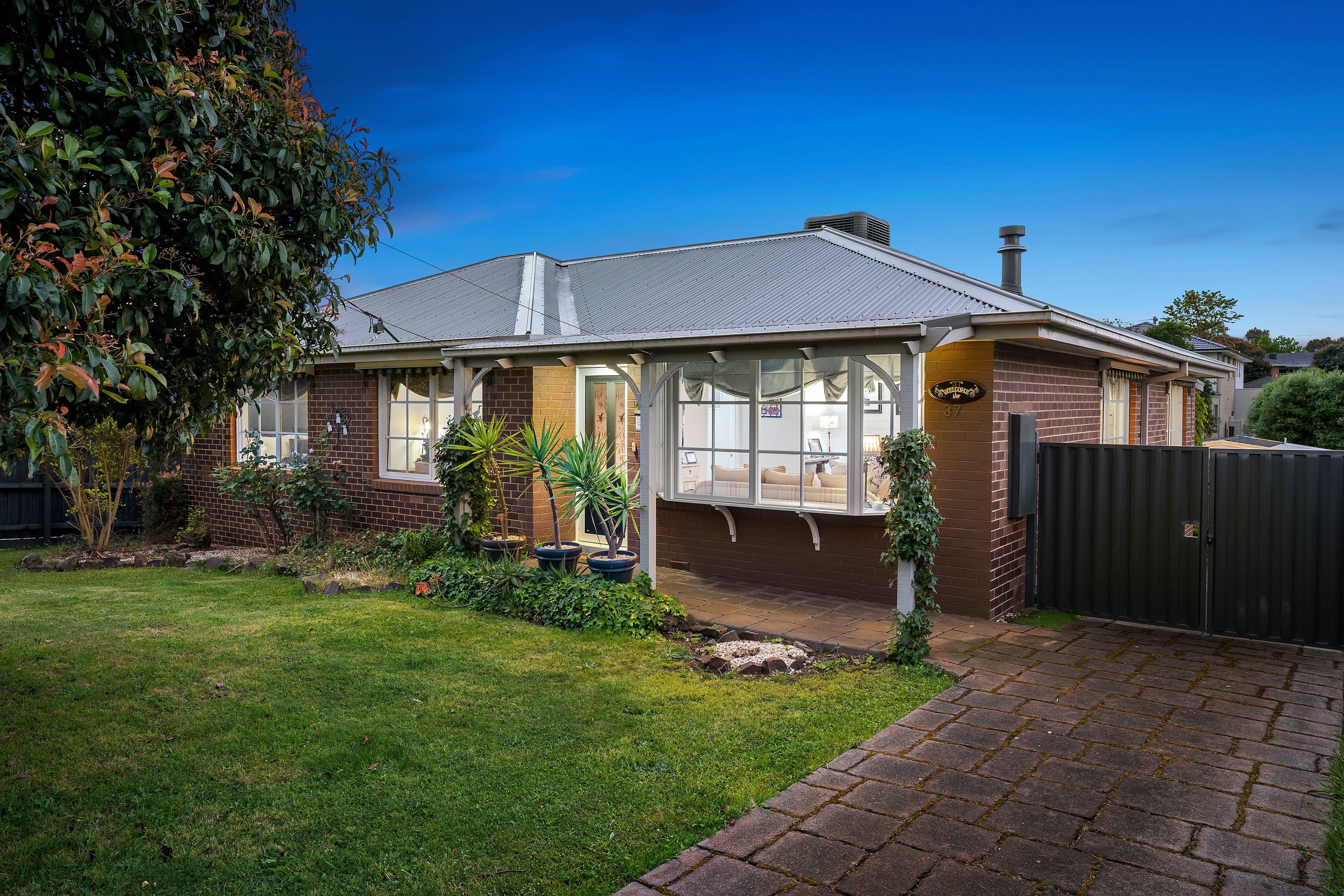 37 Linda Crescent, Ferntree Gully VIC 3156, Ferntree Gully - Thumbnail 4