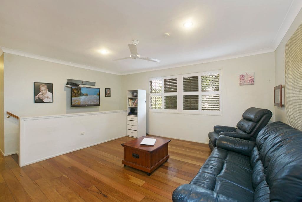 11 Mayfair Street, Alexandra Hills QLD 4161, Alexandra Hills - Thumbnail 3