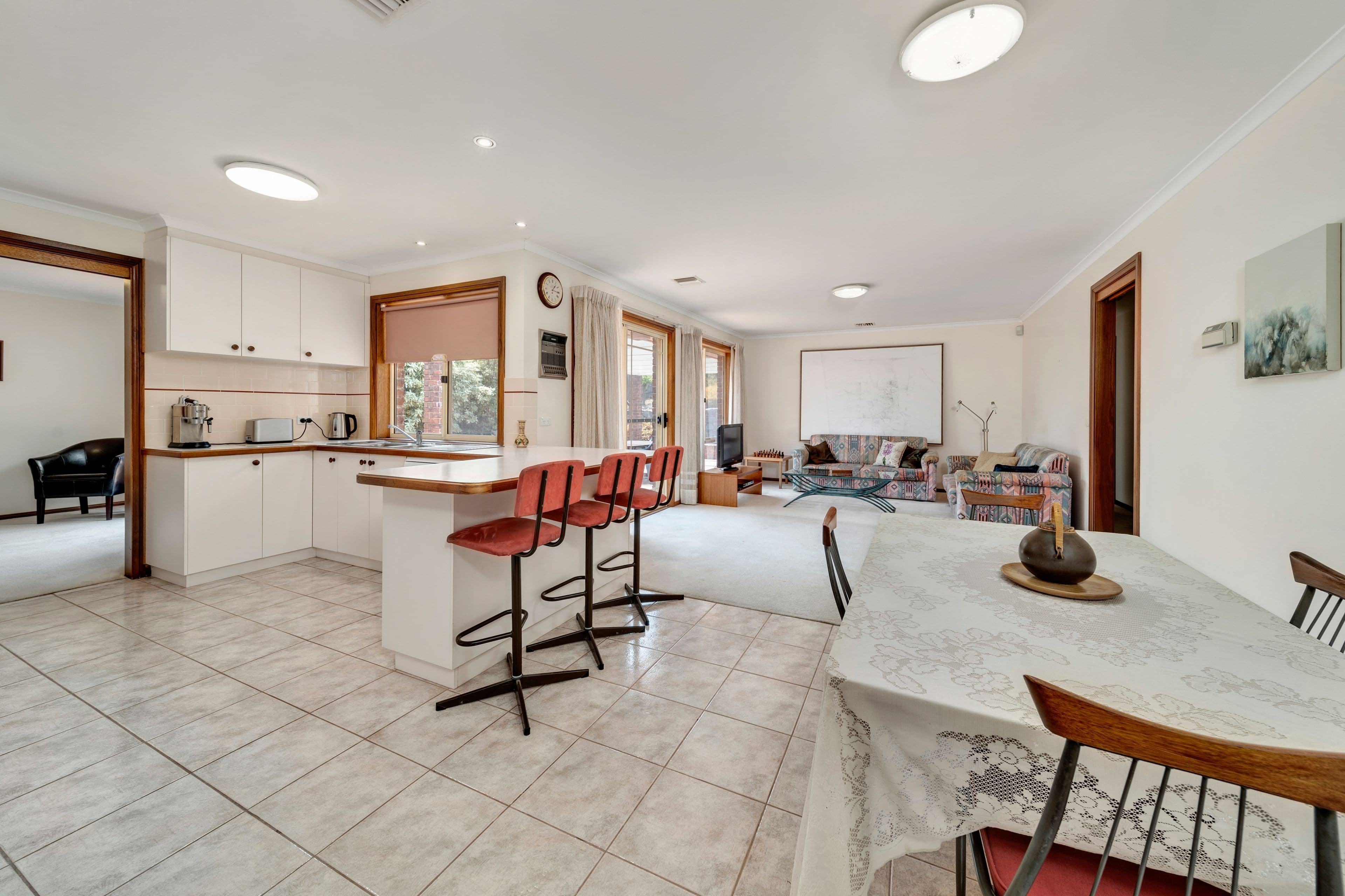 6 Anne Clarke Avenue, Nicholls ACT 2913, Nicholls - Thumbnail 2
