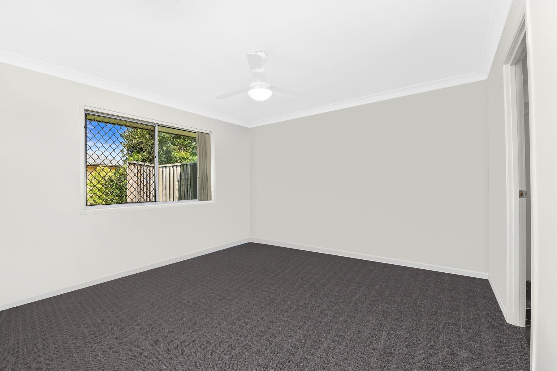 33 Sullivan Street, Dakabin QLD 4503, Dakabin - Thumbnail 5