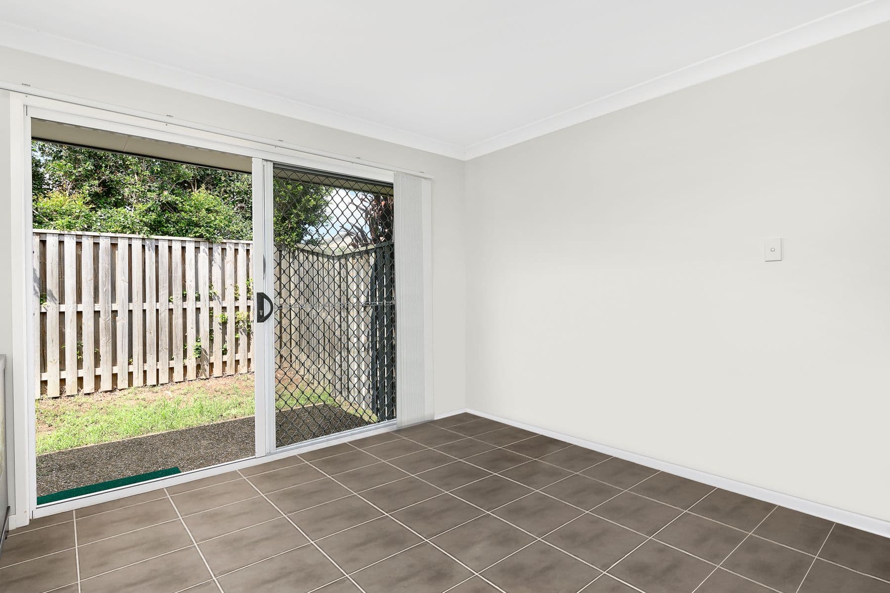 33 Sullivan Street, Dakabin QLD 4503, Dakabin - Thumbnail 8