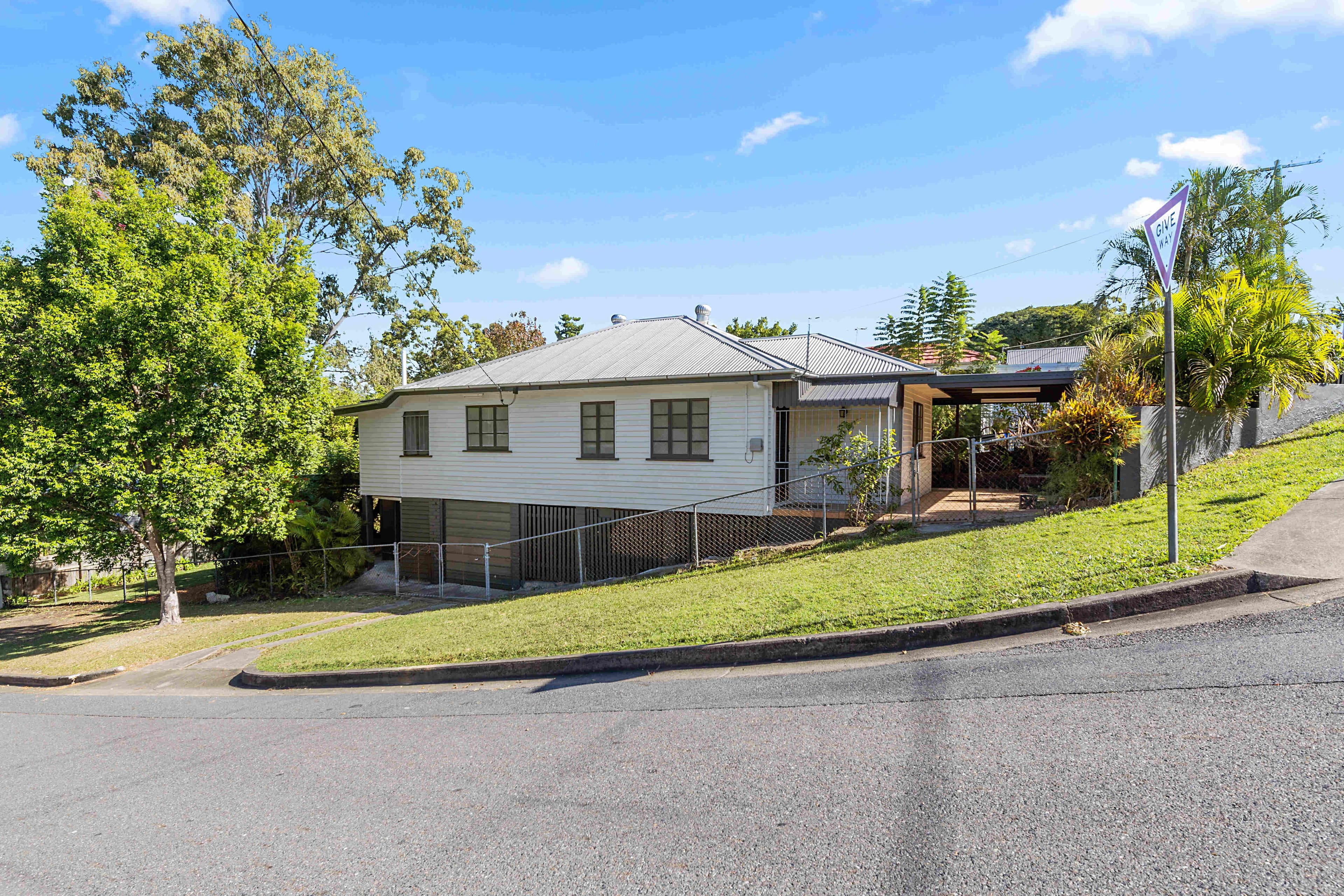 33 Brown Parade, Ashgrove QLD 4060, Ashgrove - Image 1
