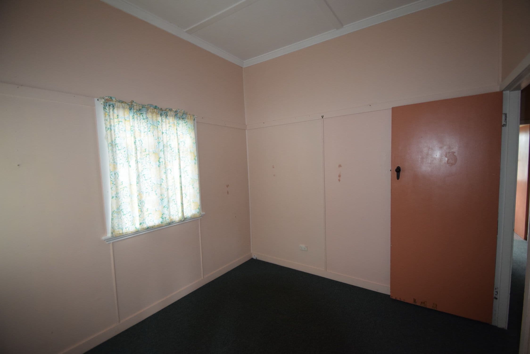 73 Middle Street, Esk QLD 4312, Esk - Thumbnail 7