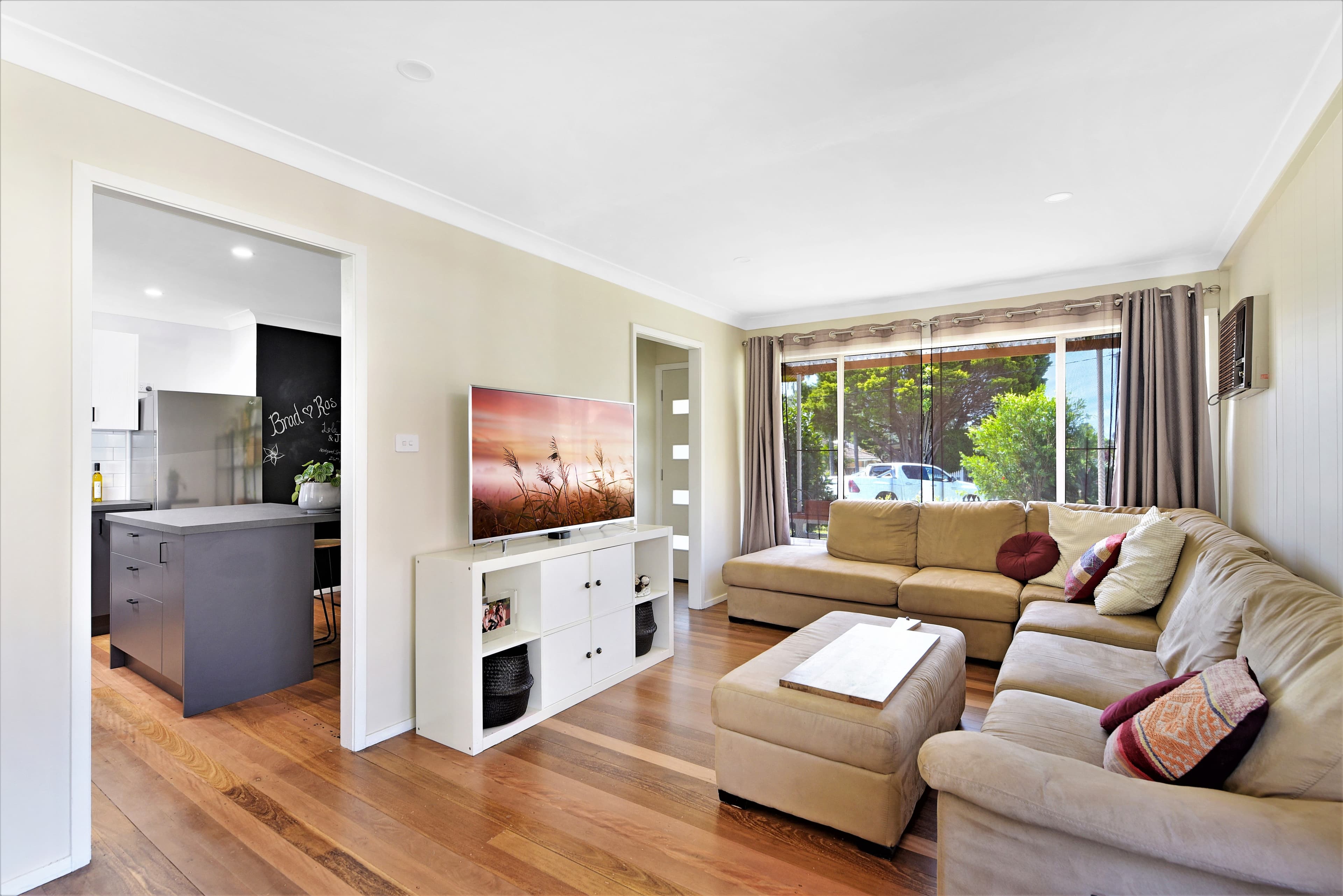 10 Ferndell Way, Berkeley Vale NSW 2261, Berkeley Vale - Thumbnail 2