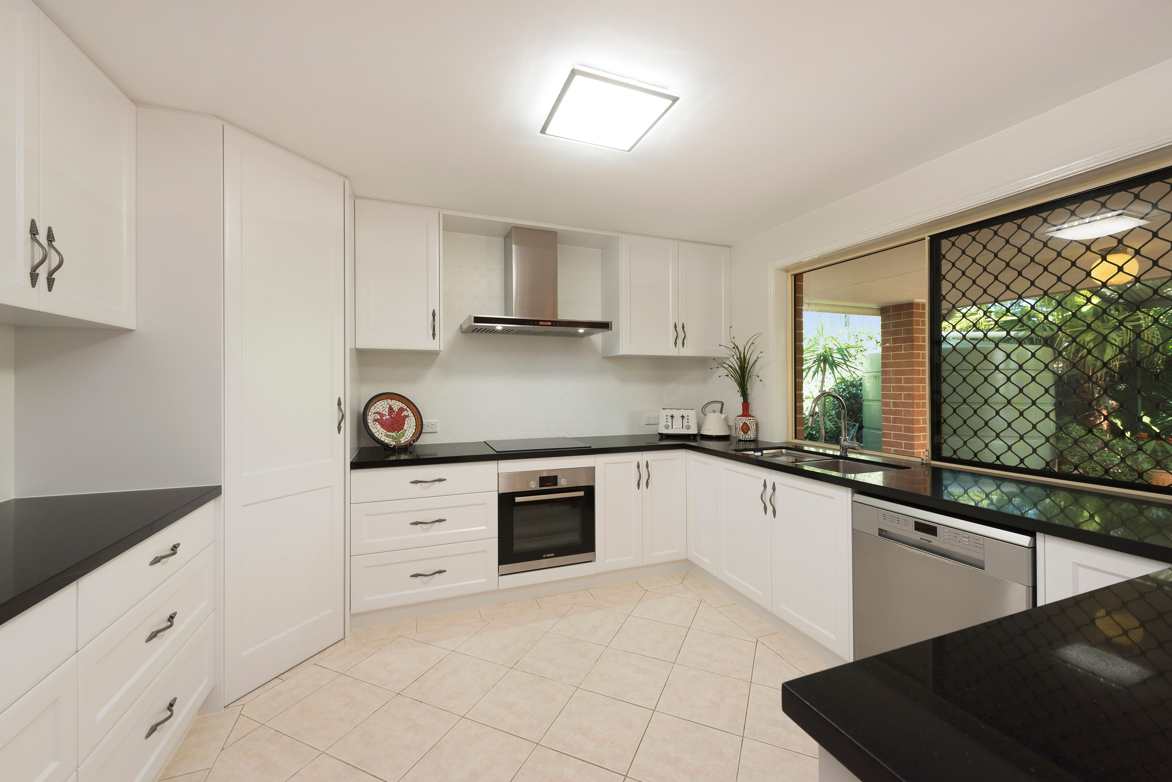 45 Conda Place, Carindale QLD 4152, Carindale - Thumbnail 3