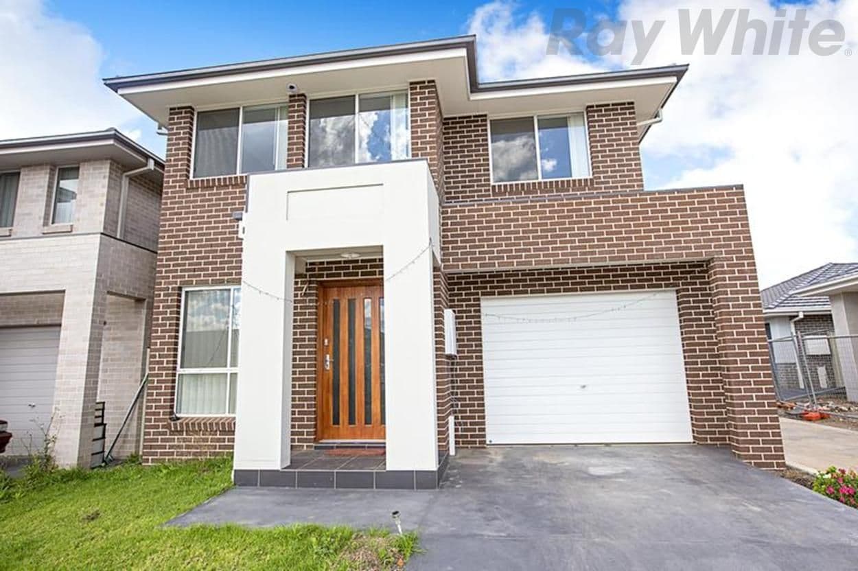 23 Follet Avenue, MIDDLETON GRANGE NSW 2171, Middleton Grange - Image 1