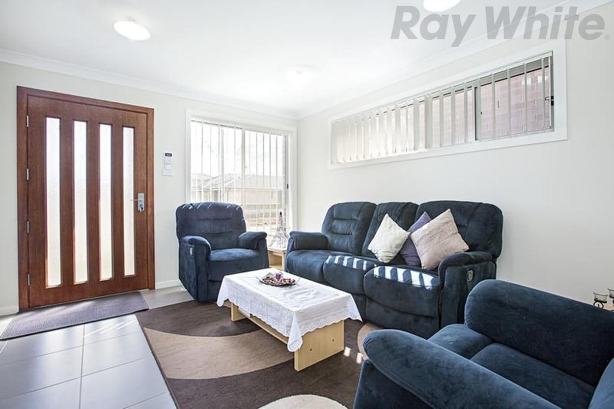 23 Follet Avenue, MIDDLETON GRANGE NSW 2171, Middleton Grange - Thumbnail 4