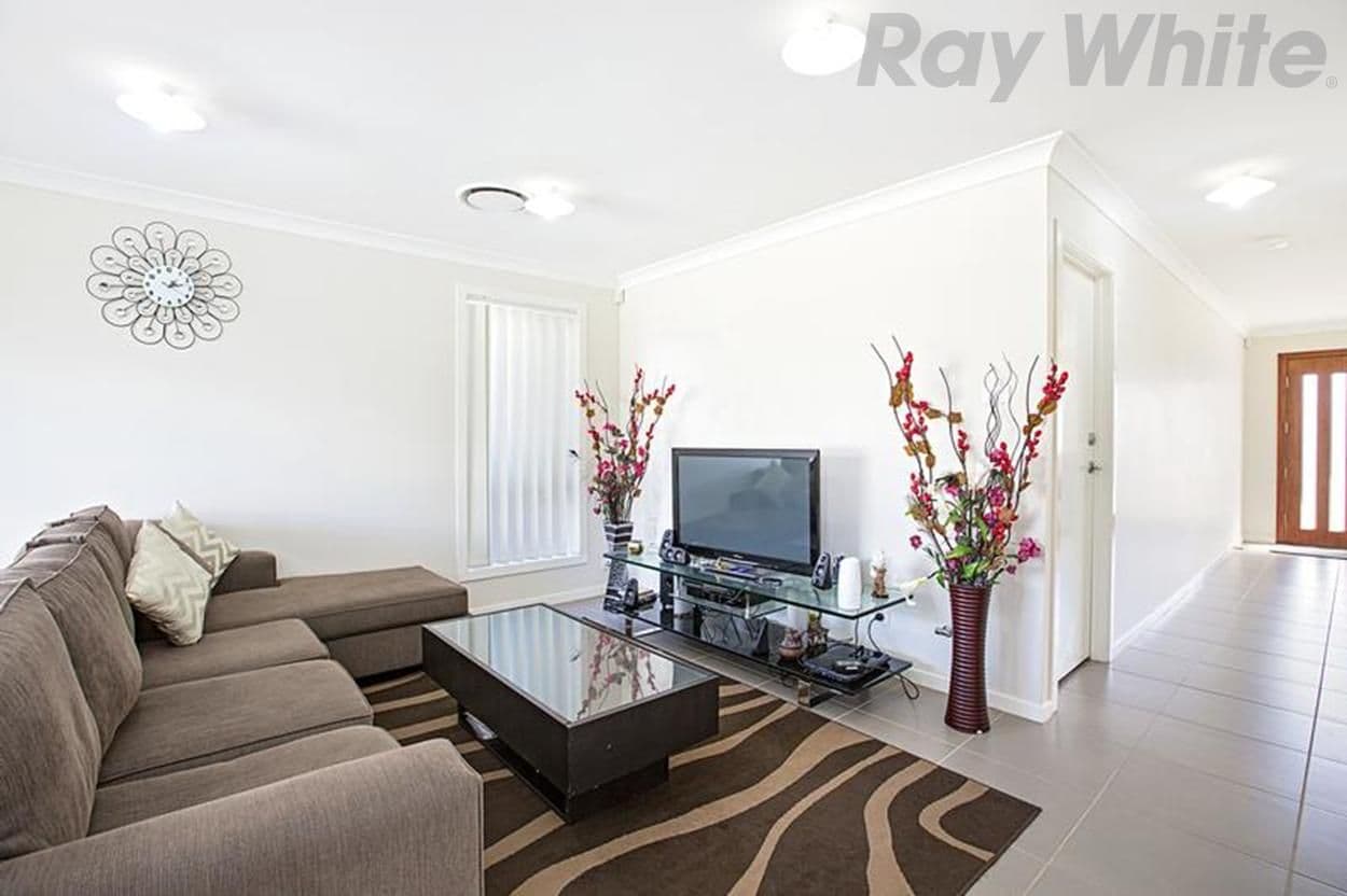 23 Follet Avenue, MIDDLETON GRANGE NSW 2171, Middleton Grange - Thumbnail 5