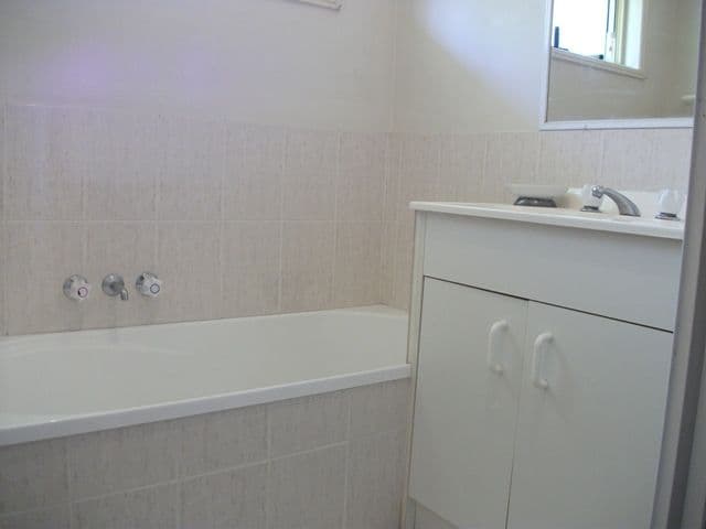 29 Golden Palms Court, ASHMORE QLD 4214, Ashmore - Thumbnail 7