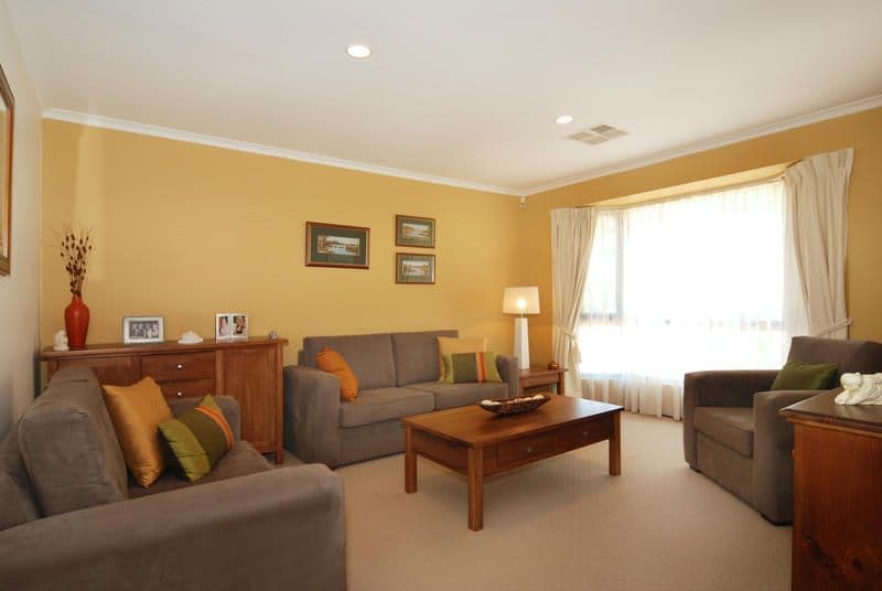 18 Hampton Drive, OAKDEN SA 5086, Oakden - Thumbnail 3