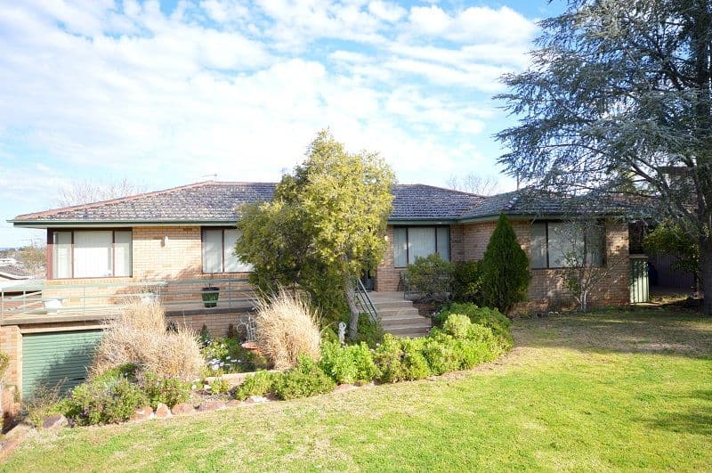 31 Wollowra Street, Cowra NSW 2794, Cowra - Image 1