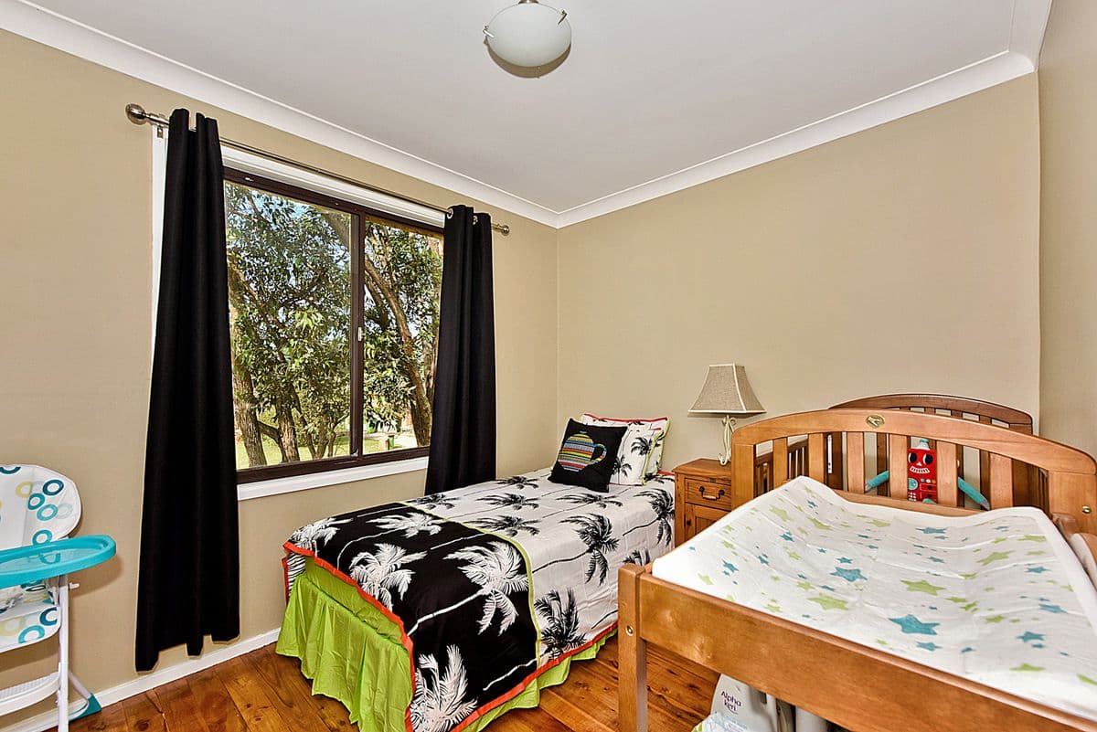 63 Kincumber Crescent, Davistown NSW 2251, Davistown - Thumbnail 6