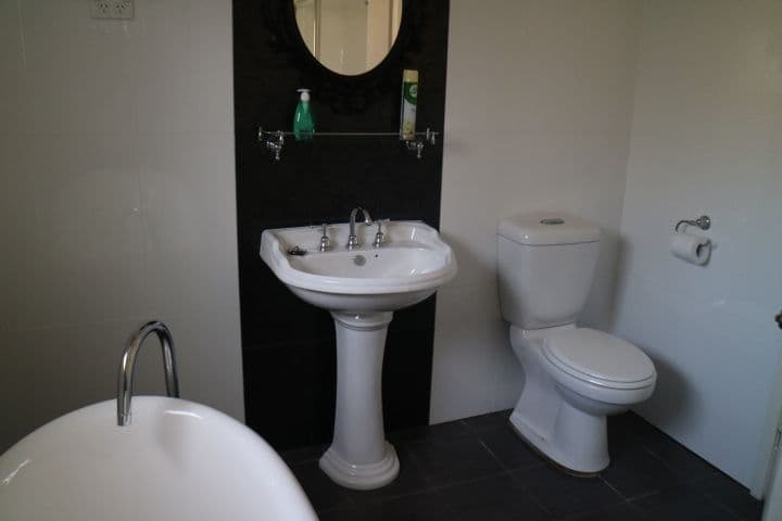 36 Church, Glen Innes NSW 2370, Glen Innes - Thumbnail 2