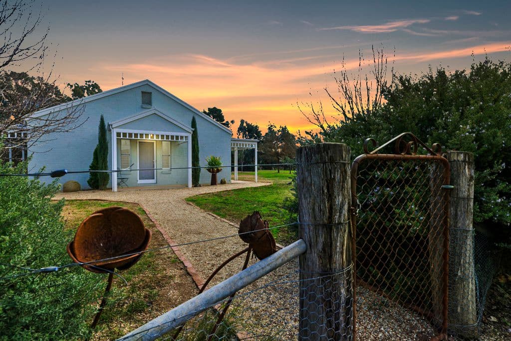 183 Grant Drive, Benalla VIC 3672, Benalla - Thumbnail 3