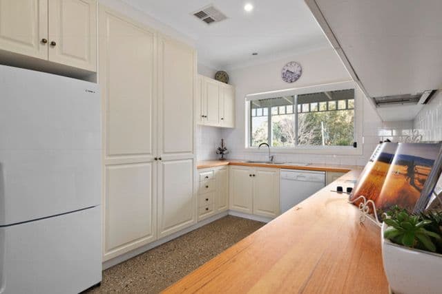 183 Grant Drive, Benalla VIC 3672, Benalla - Thumbnail 5