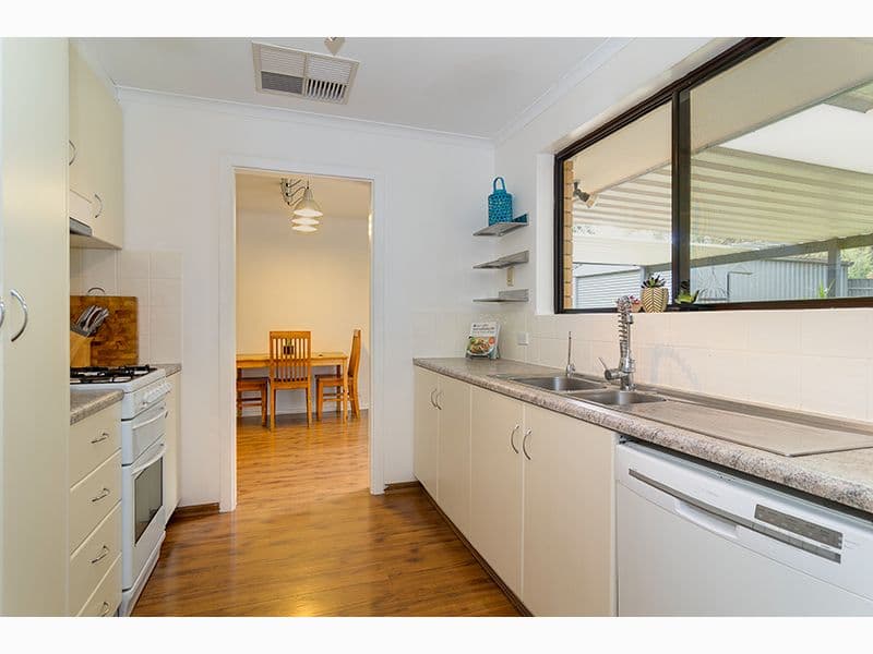 4 Ivy Street, Aberfoyle Park SA 5159, Aberfoyle Park - Thumbnail 8