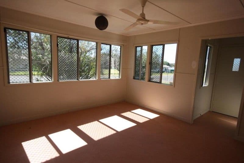 22 Philip Street, MUNDUBBERA QLD 4626, Mundubbera - Thumbnail 5