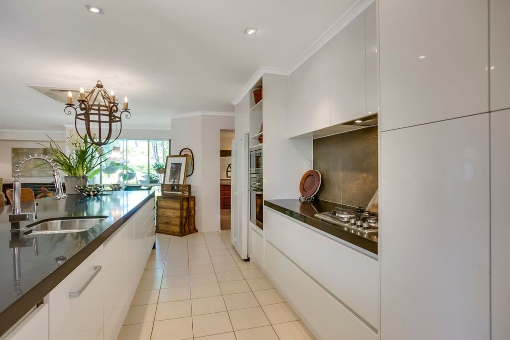 11 Tuna Street, Manly West QLD 4179, Manly West - Thumbnail 3