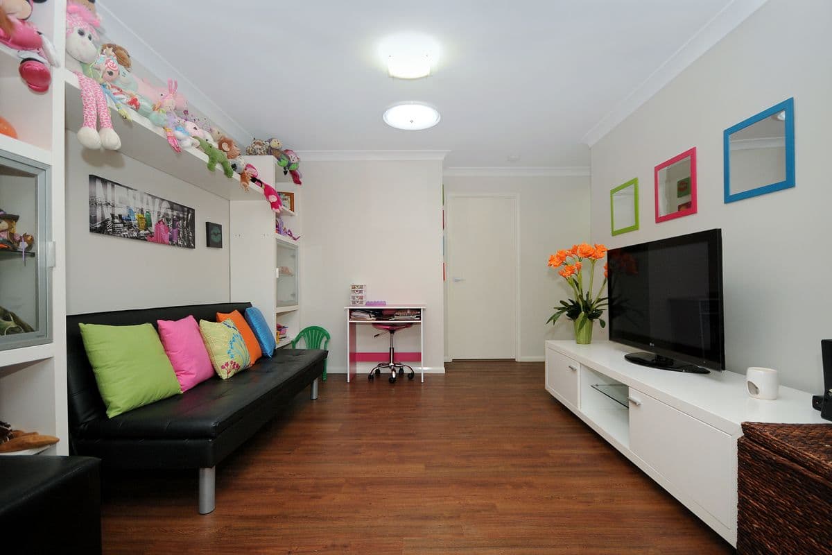 1 Enfield Court, MOUNT LOFTY QLD 4350, Mount Lofty - Thumbnail 5