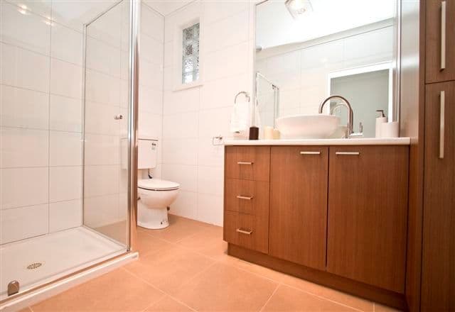 10 North Crescent, HEIDELBERG WEST VIC 3081, Heidelberg West - Thumbnail 5
