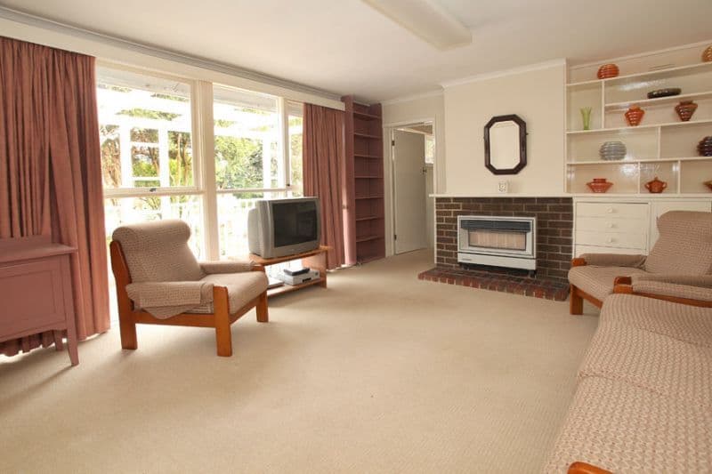 8 Hunsford Avenue, NOTTING HILL VIC 3168, Notting Hill - Thumbnail 3