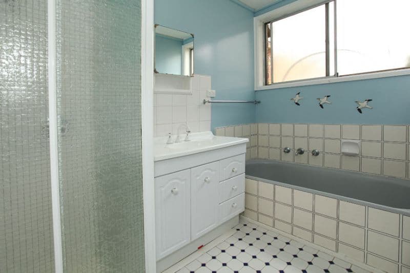 8 Hunsford Avenue, NOTTING HILL VIC 3168, Notting Hill - Thumbnail 8