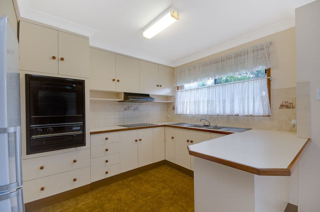 15 Newbold Close, THIRROUL NSW 2515, Thirroul - Thumbnail 3