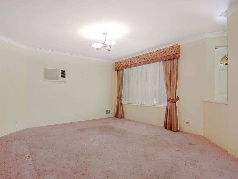 9 Porpoise Grove, Waikiki WA 6169, Waikiki - Thumbnail 8