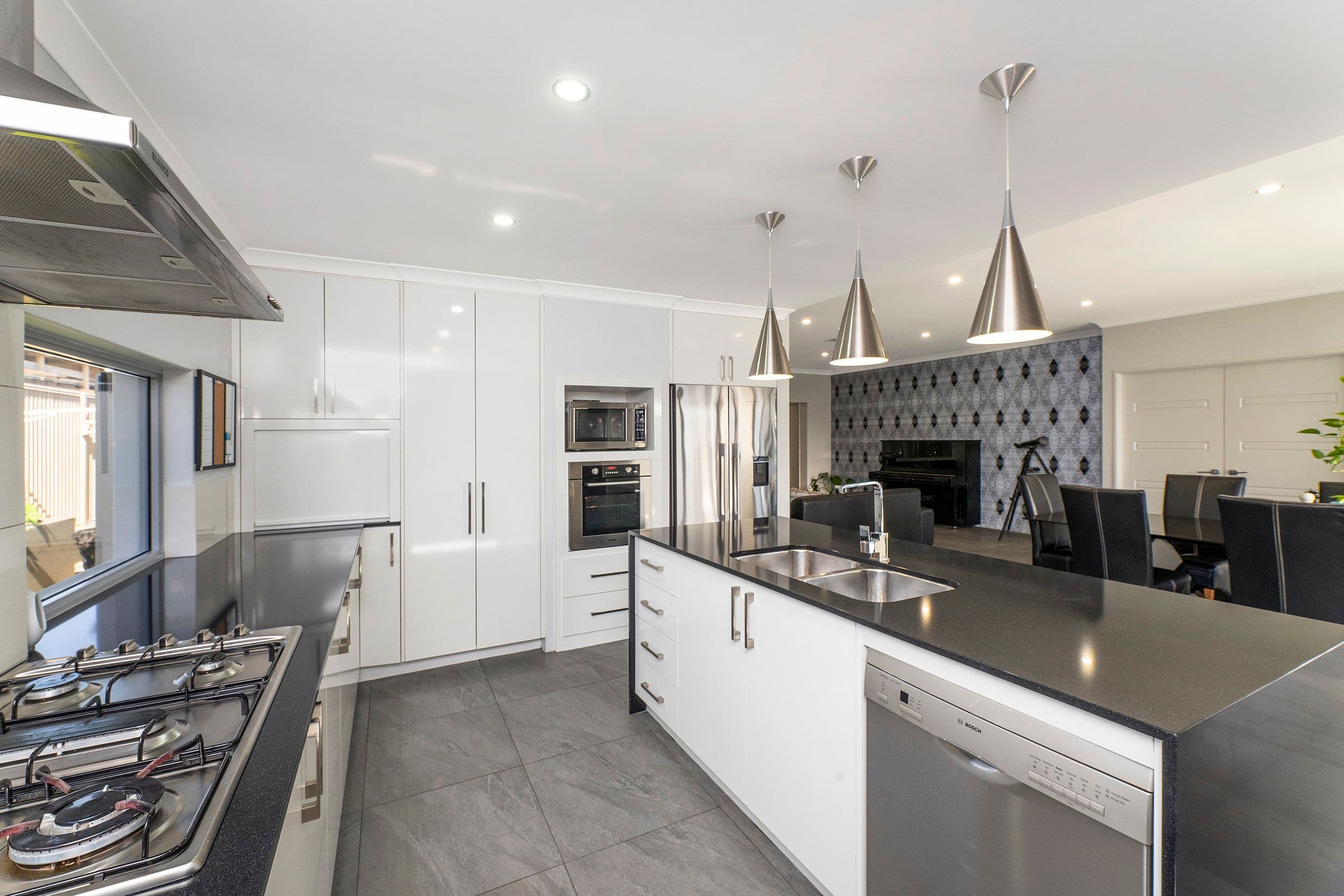 15 Trivalve Road, Baldivis WA 6171, Baldivis - Thumbnail 8