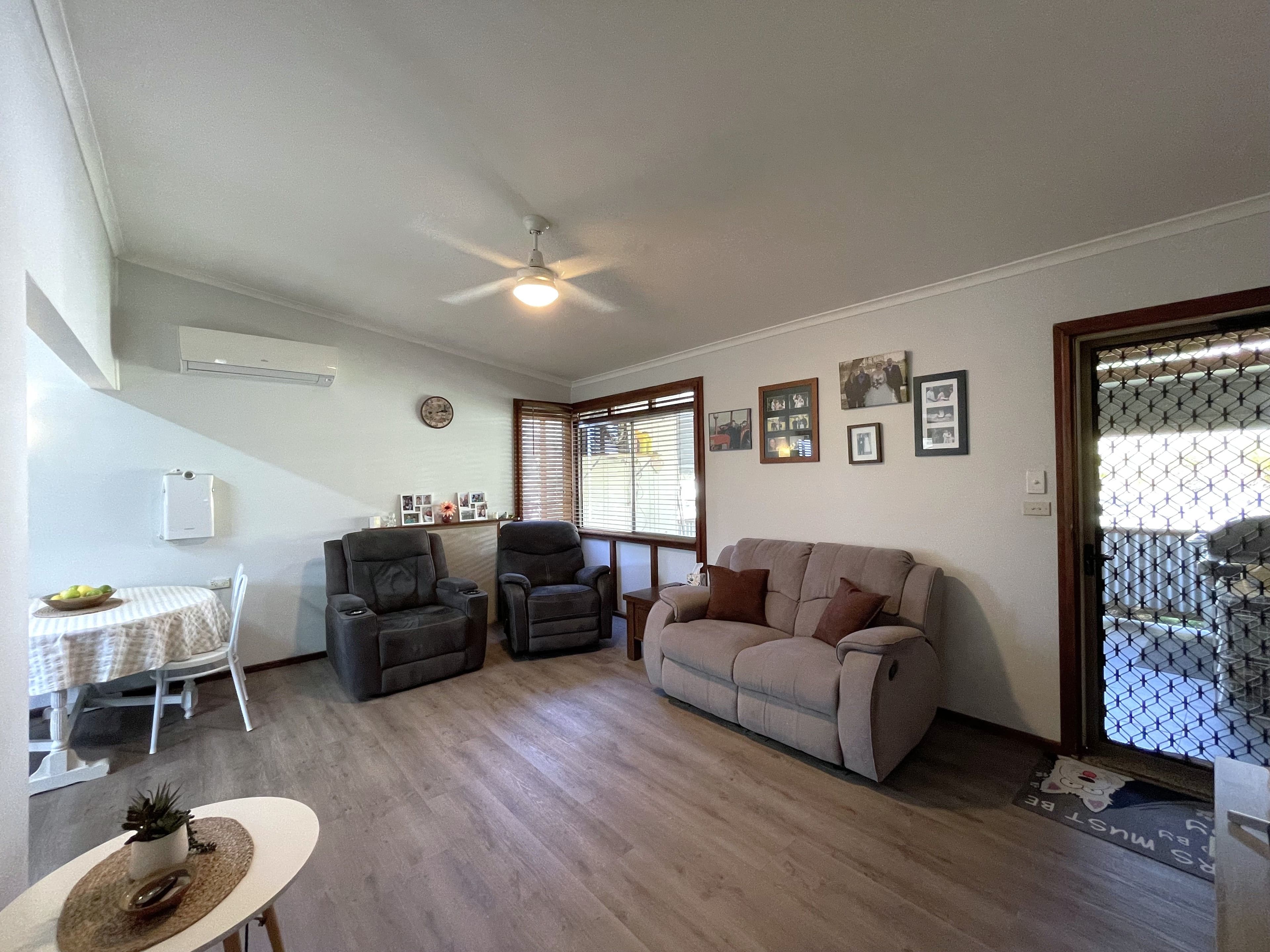 17 Francis Avenue, Gundagai NSW 2722, Gundagai - Thumbnail 4