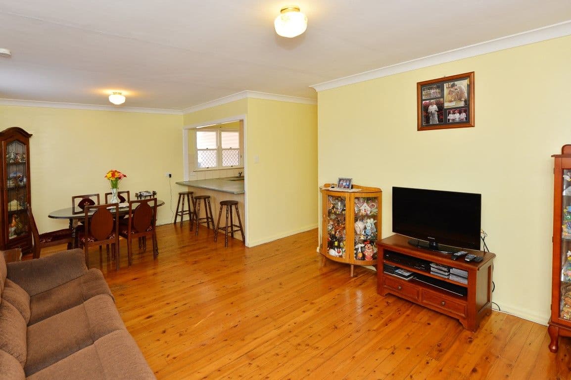 36a Charles Street, NEWTOWN QLD 4350, Newtown - Thumbnail 2