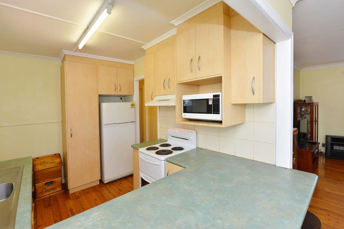 36a Charles Street, NEWTOWN QLD 4350, Newtown - Thumbnail 4