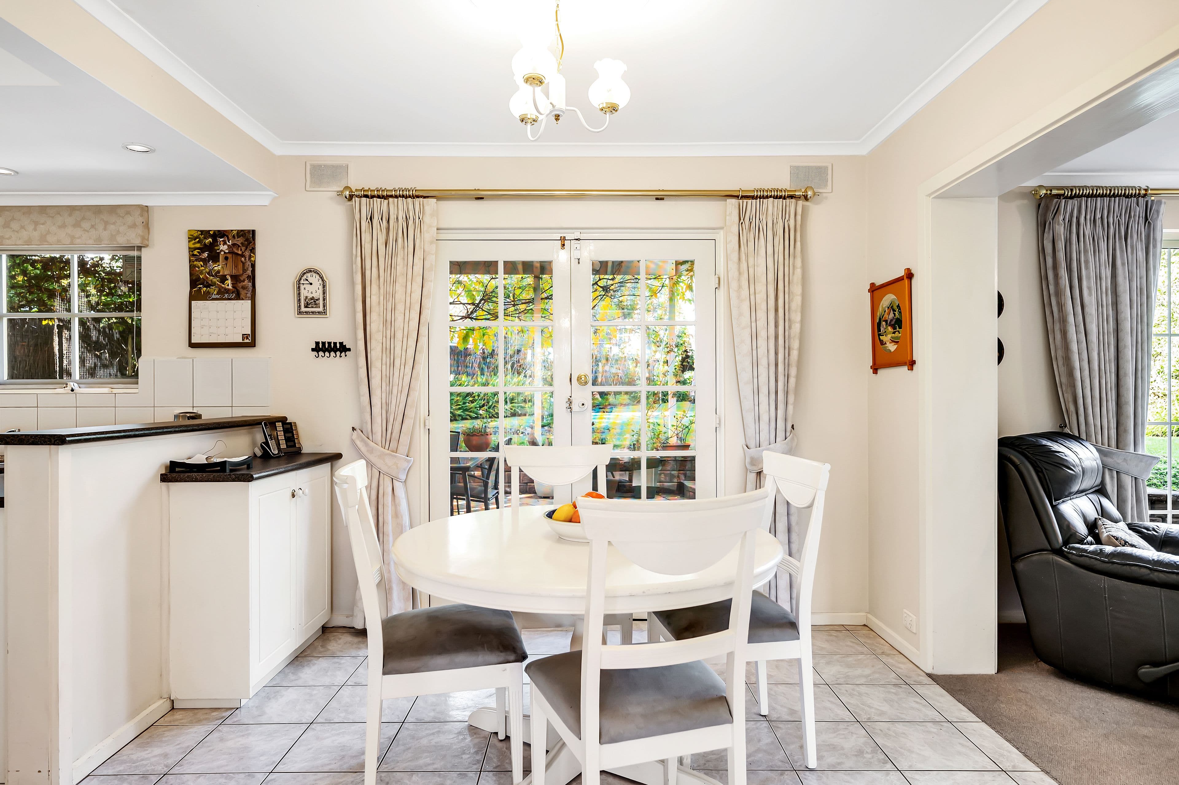 4 Debney Drive, Burnside SA 5066, Burnside - Thumbnail 7