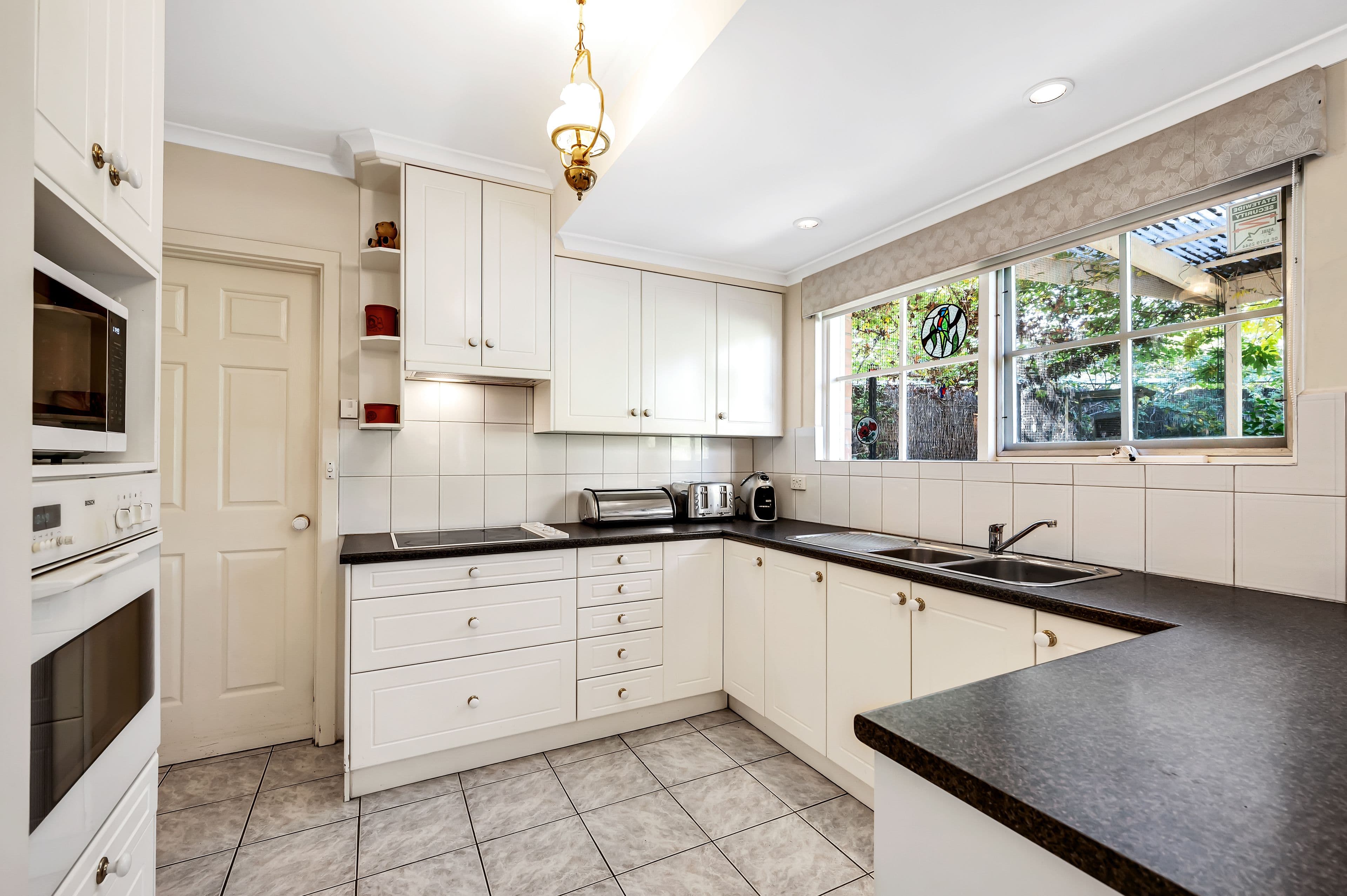 4 Debney Drive, Burnside SA 5066, Burnside - Thumbnail 8