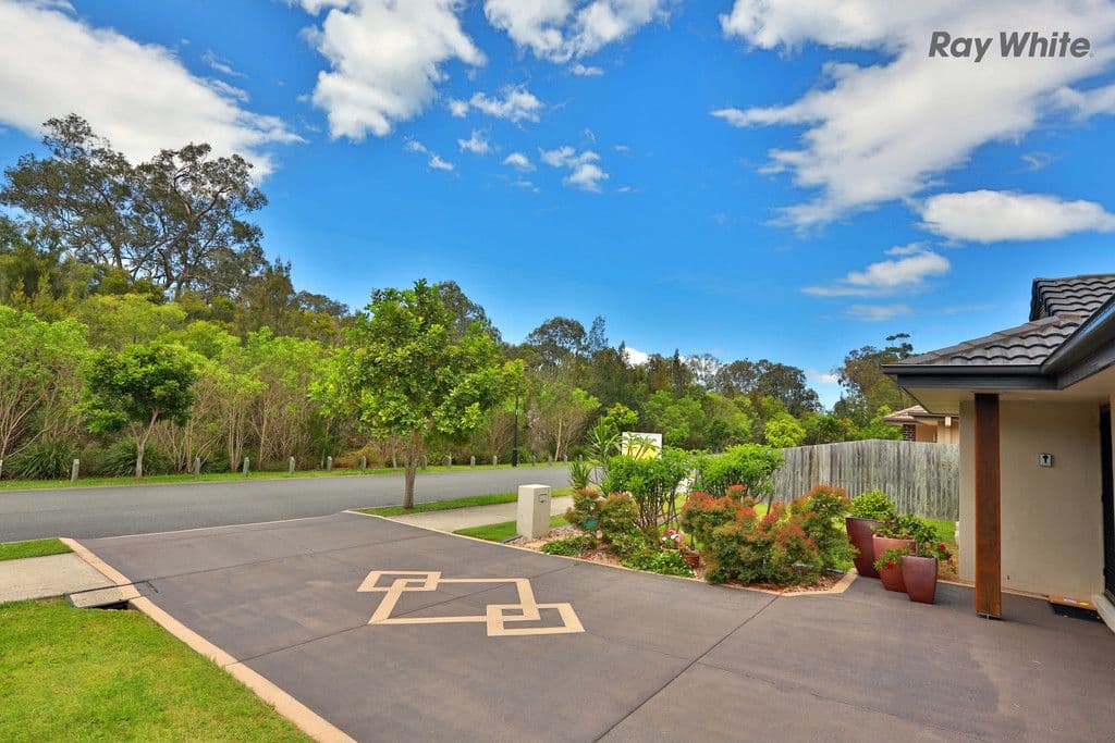 34 Hounslow Avenue, Torrensville SA 5031, Torrensville - Thumbnail 2