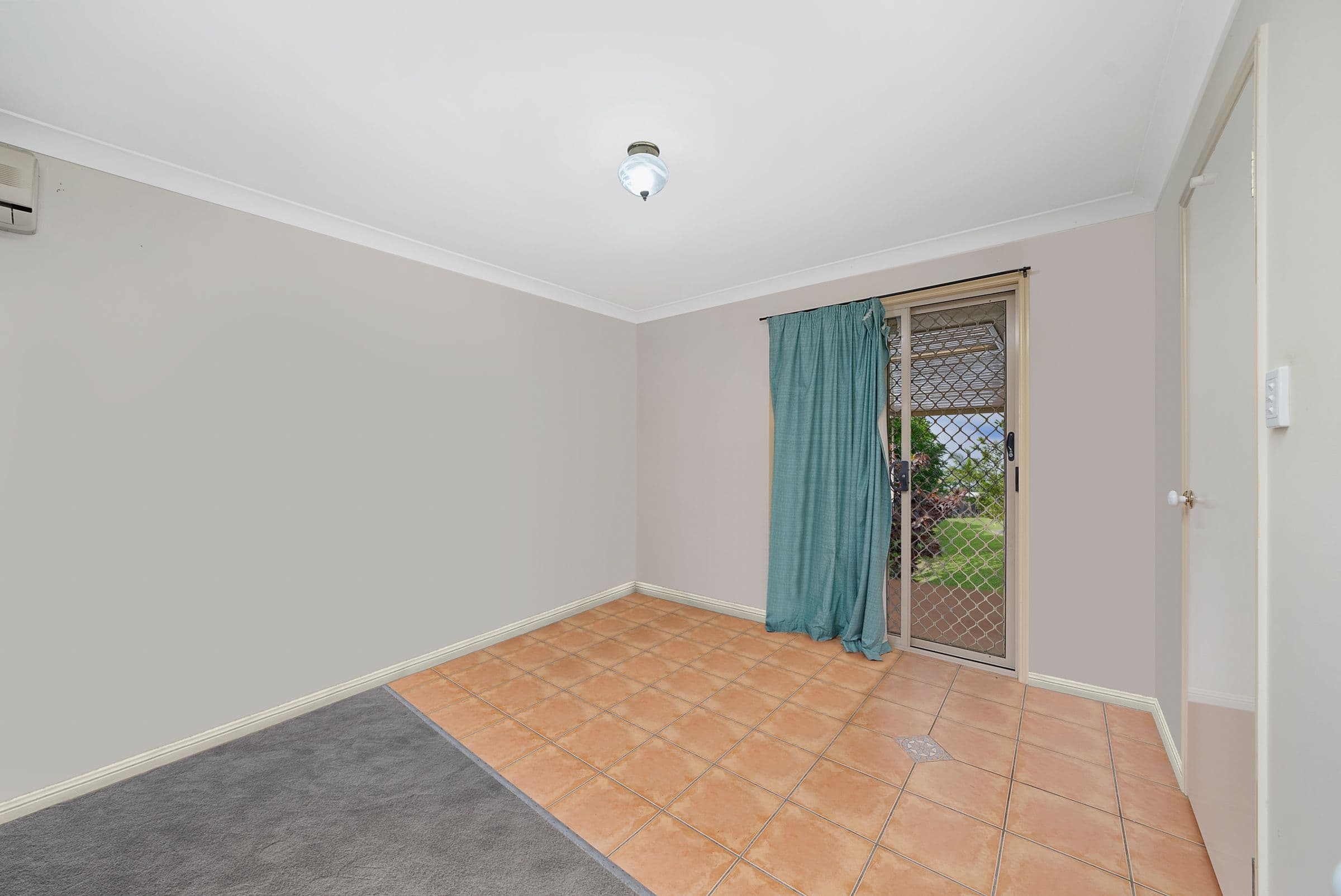 1 Seagull Court, Deception Bay QLD 4508, Deception Bay - Thumbnail 4