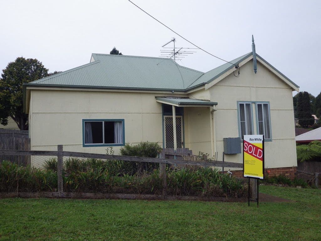 10 Myrtle Street, Dorrigo - Image 1