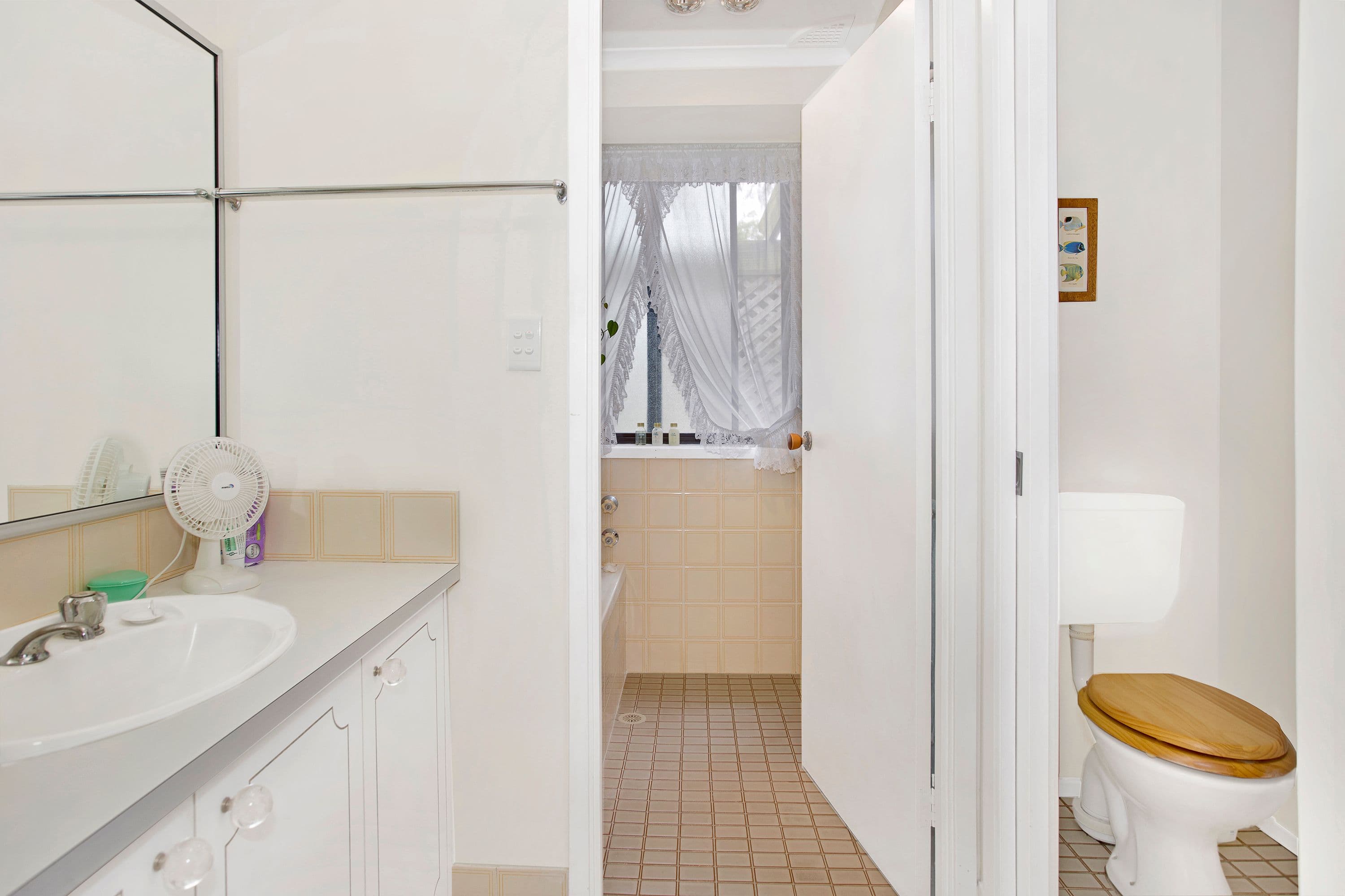 164 Cresthaven Avenue, Bateau Bay - Thumbnail 6