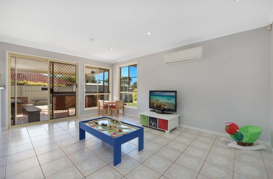 5 Brisbane Crescent, Deception Bay QLD 4508, Deception Bay - Thumbnail 4