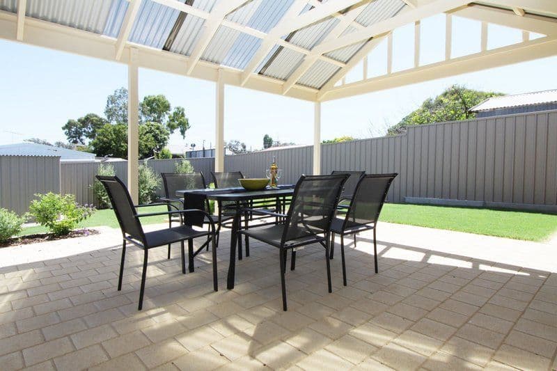 18 Fairview Terrace, CLEARVIEW SA 5085, Clearview - Thumbnail 2