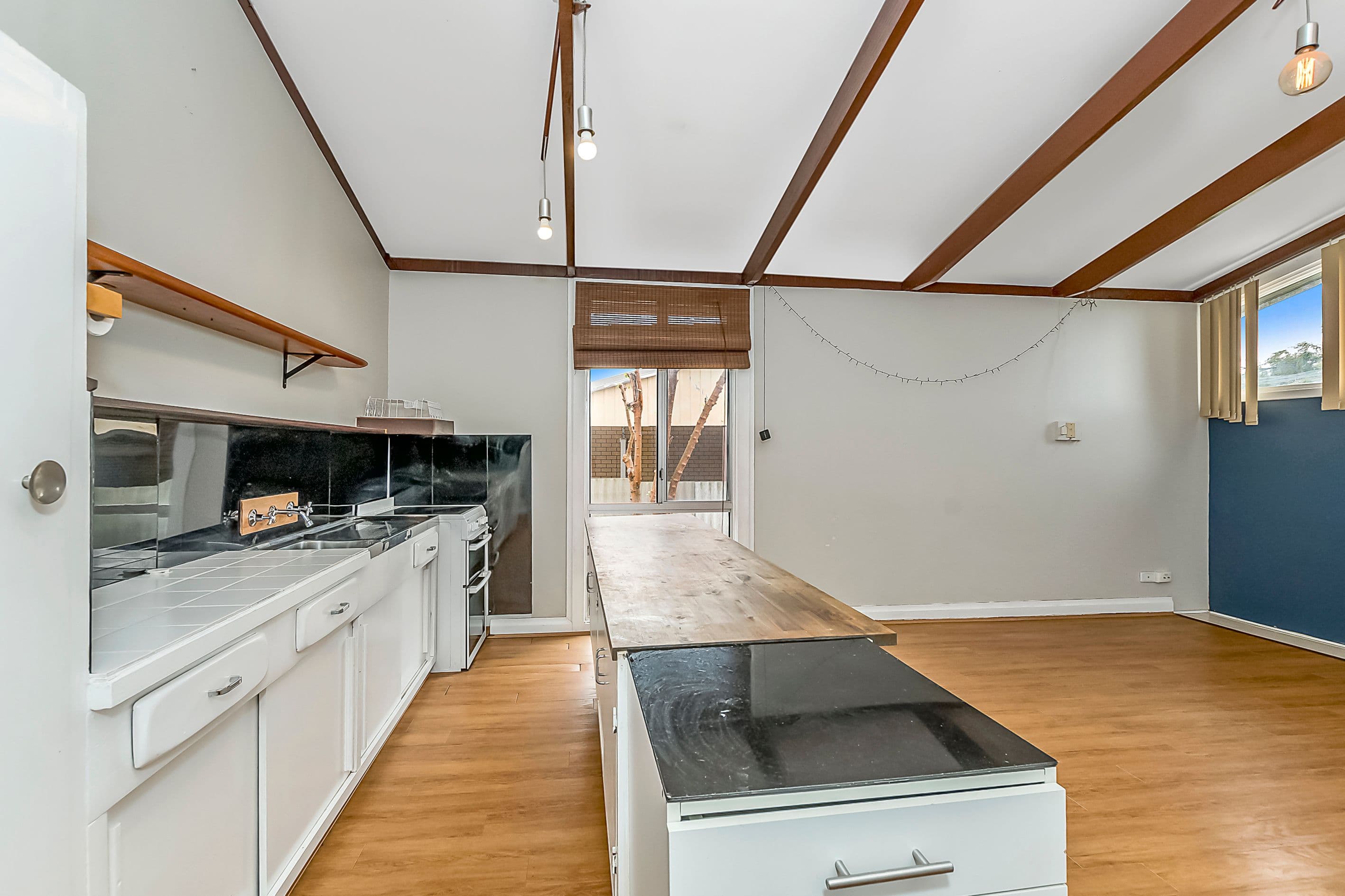 21 McCormick Street, Warnbro WA 6169, Warnbro - Thumbnail 6