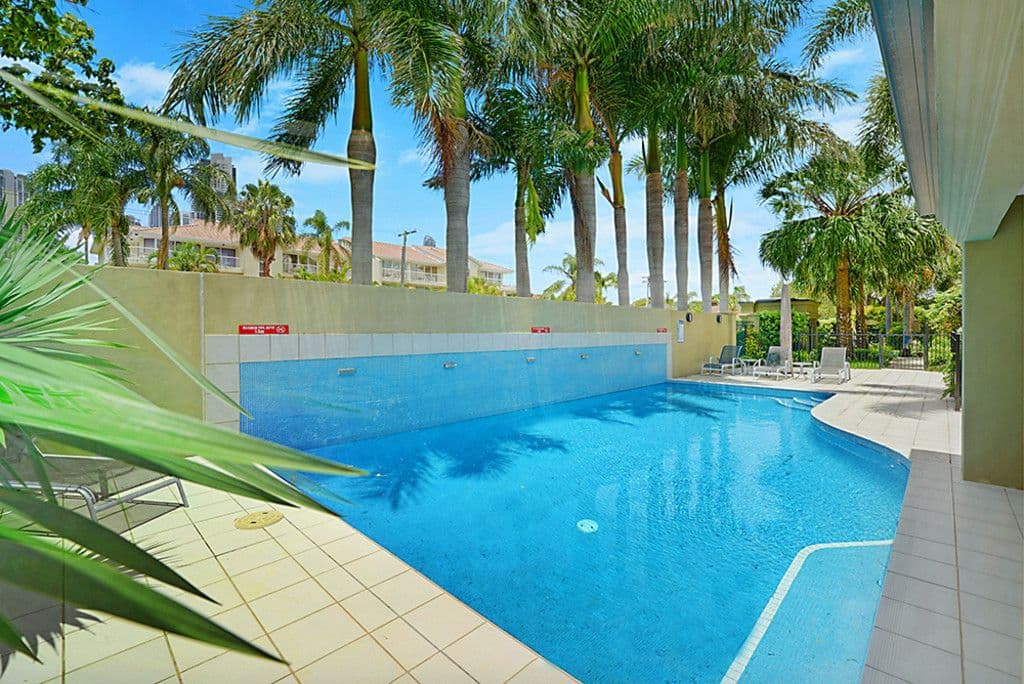 8 Parnoo Street, Chevron Island QLD 4217, Chevron Island - Thumbnail 3