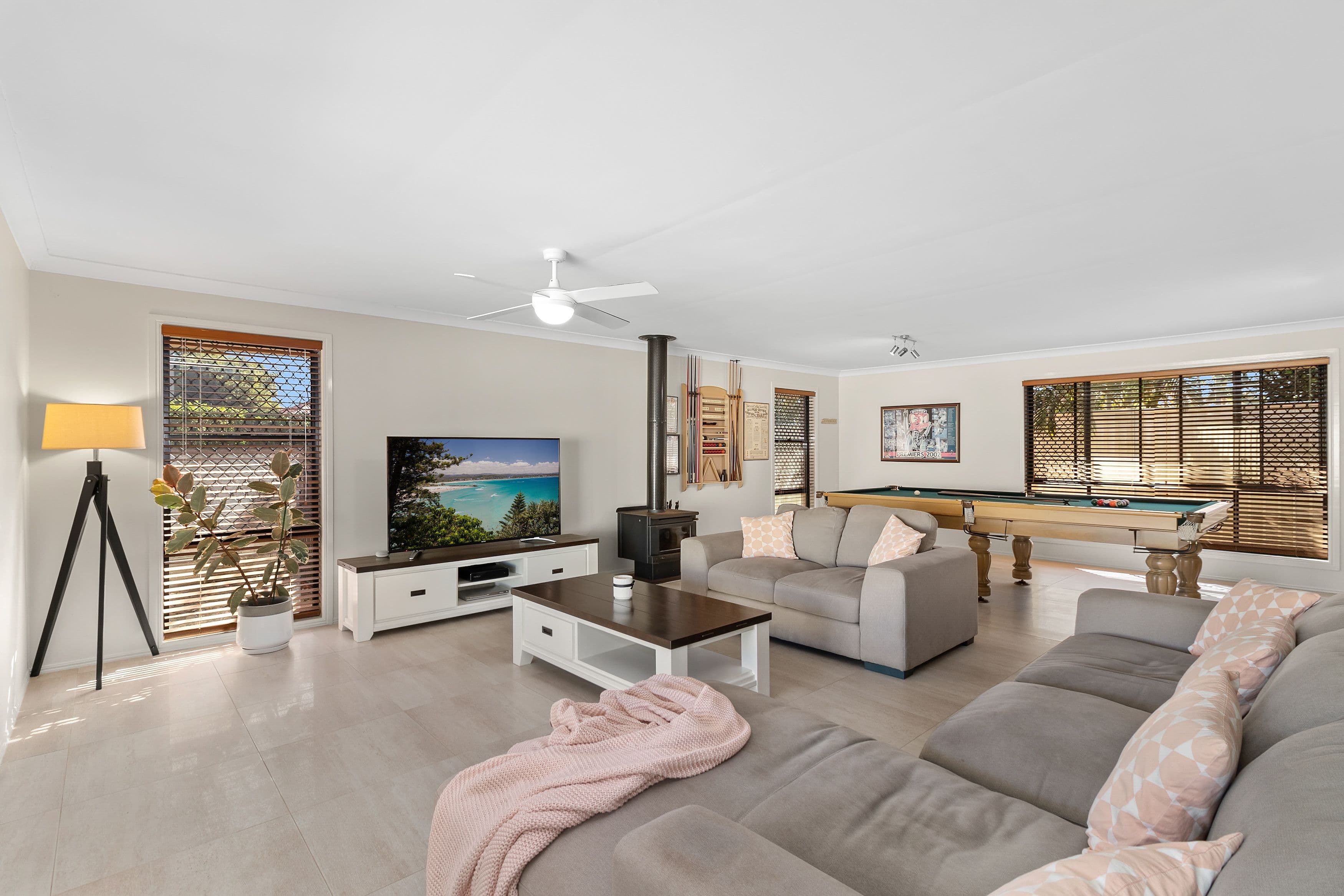 4 John Dalley Drive, Helensvale QLD 4212, Helensvale - Thumbnail 2