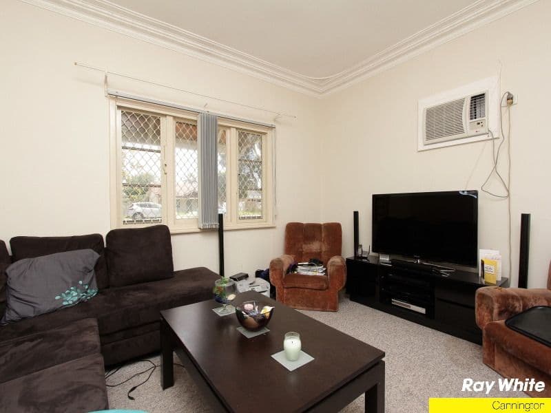 72 Jubilee Street, BECKENHAM WA 6107, Beckenham - Thumbnail 2