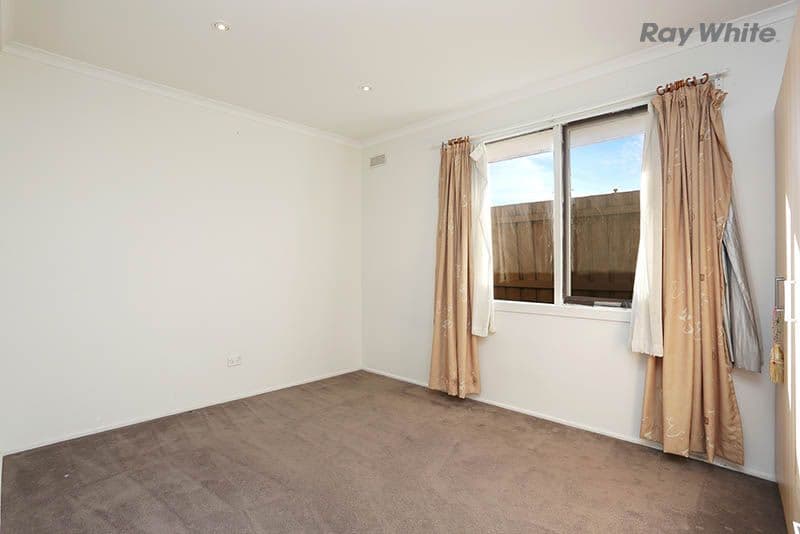 50 Powlett Street, Altona Meadows VIC 3028, Altona Meadows - Thumbnail 6