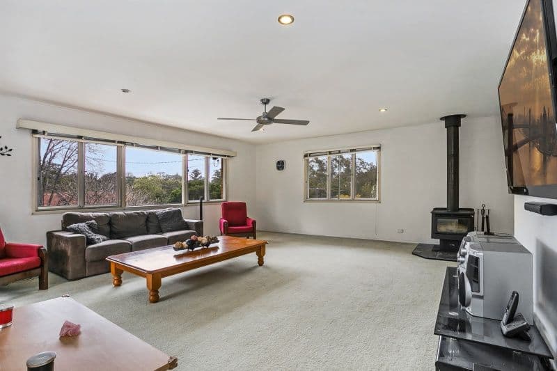 6 Wagana Street, Kenmore QLD 4069, Kenmore - Thumbnail 3