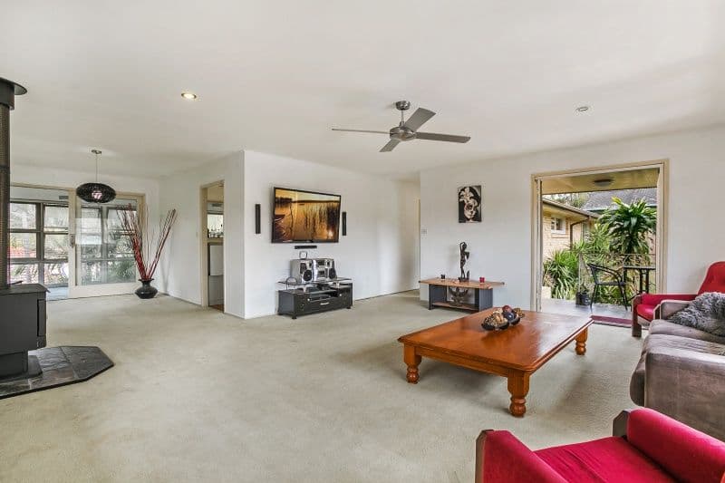 6 Wagana Street, Kenmore QLD 4069, Kenmore - Thumbnail 5