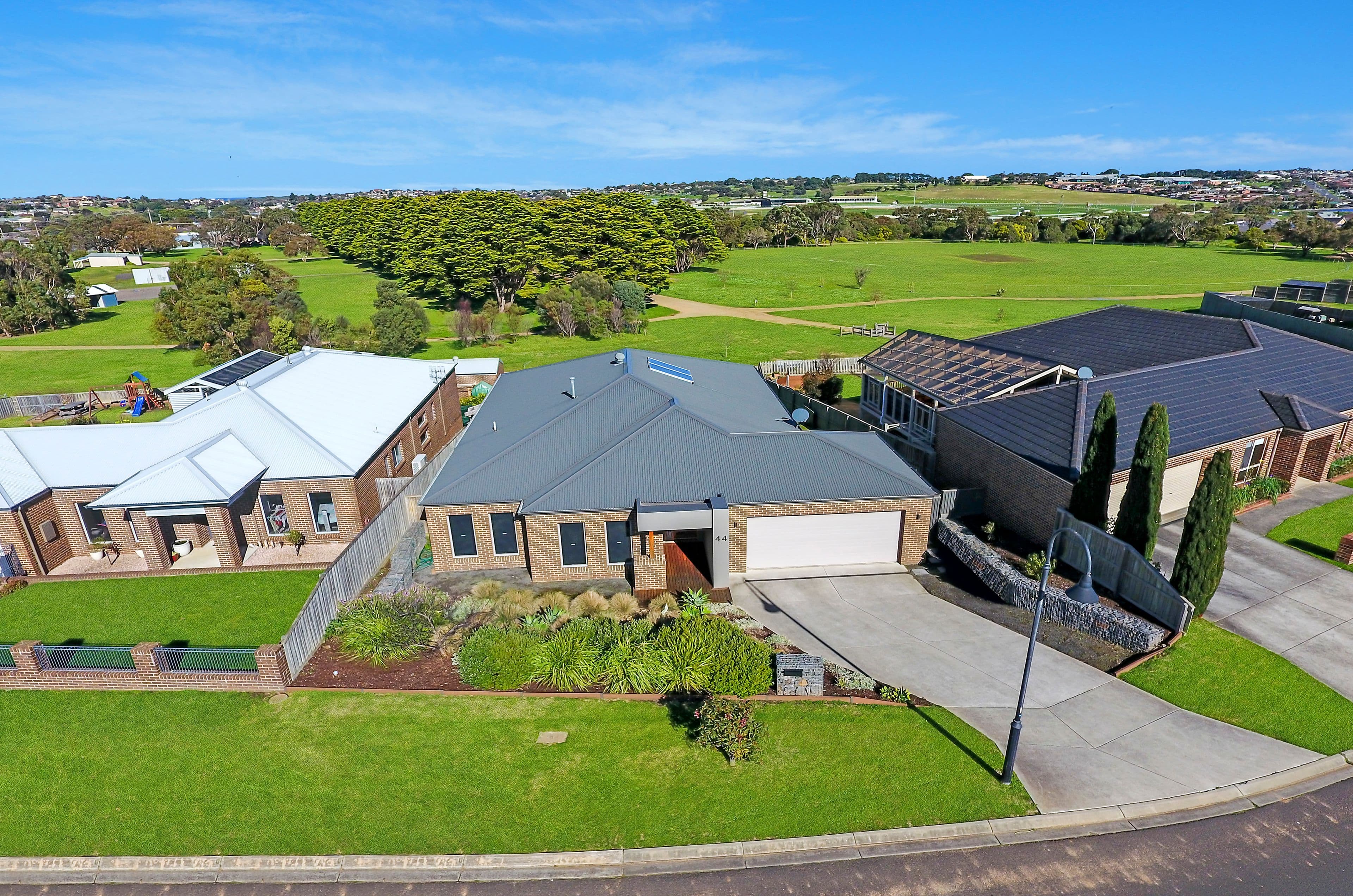 44 Mitchell Street, Warrnambool VIC 3280, Warrnambool - Thumbnail 2